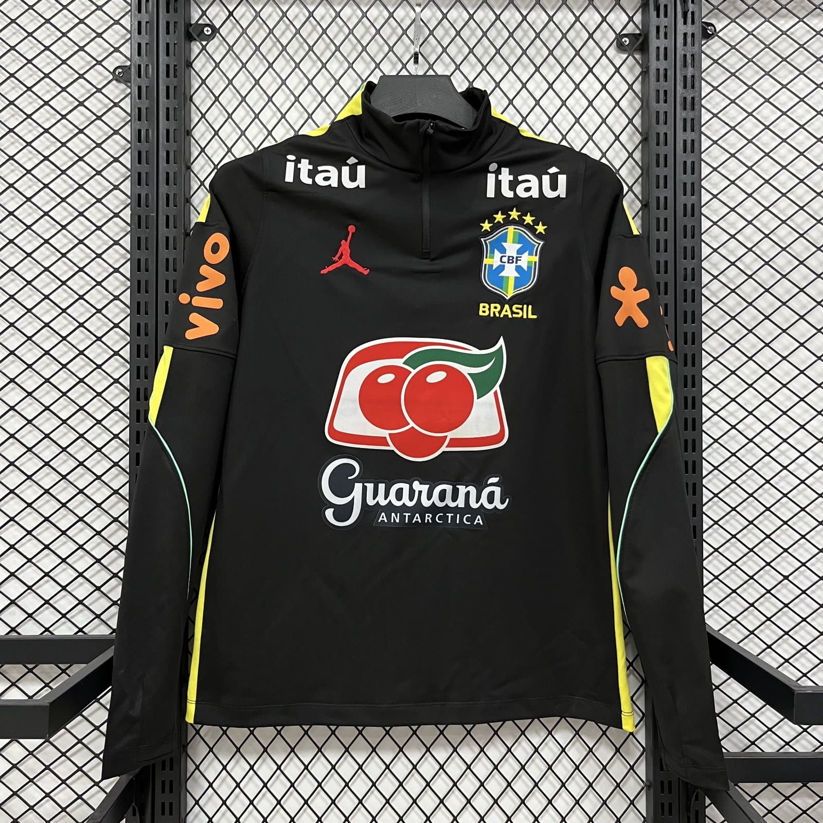Camisola Manga Comprida de Treino Brasil 24/25 Meio Fecho Preta