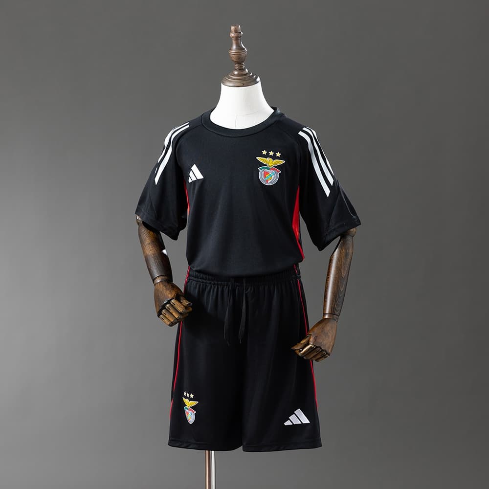 Kit Infantil Treino SL Benfica 25/26