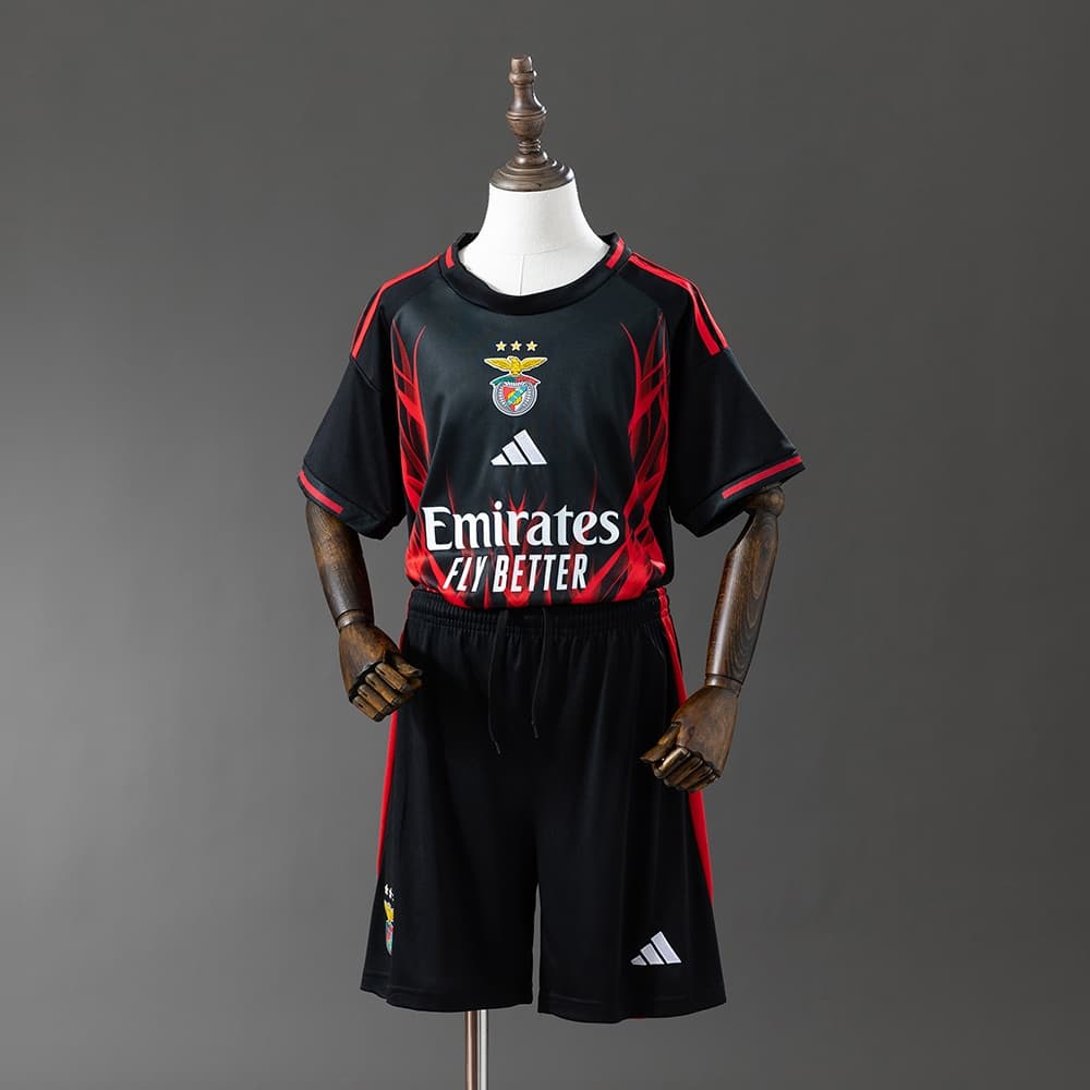 Kit Infantil Treino SL Benfica 25/26 Edição Especial Concept